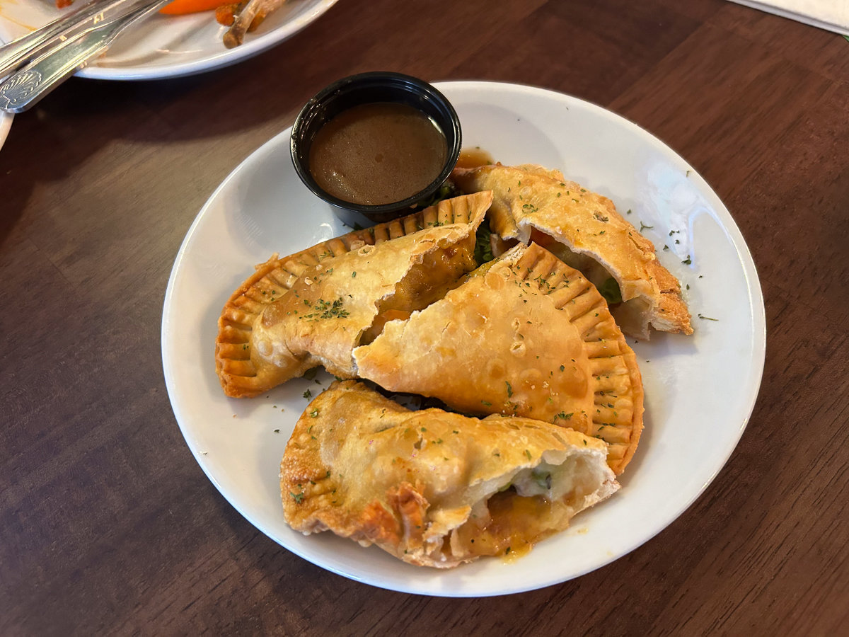 shepherds pie bites with brown sauce